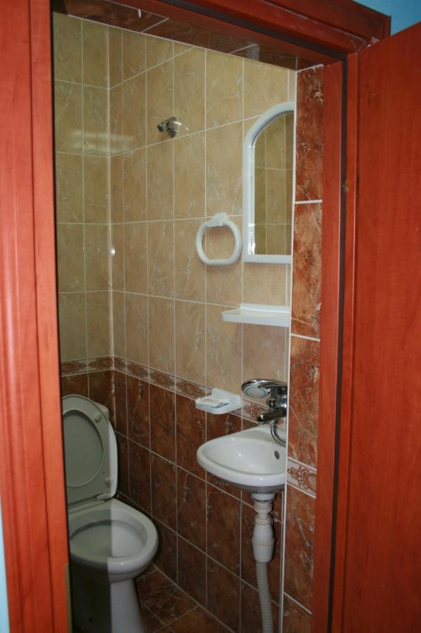 Galitsiya Hotel Lemberg Zimmer foto