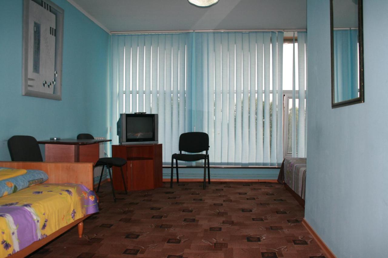 Galitsiya Hotel Lemberg Zimmer foto